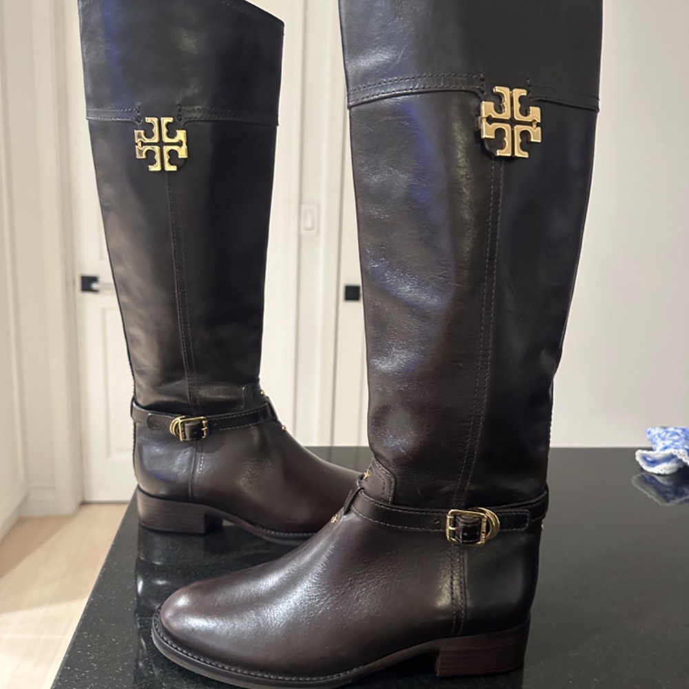 Tory Burch Chocolate Brown Riding Boots (New, Never Worn) - Nordstrom Sale Find! - Picture 4 of 9